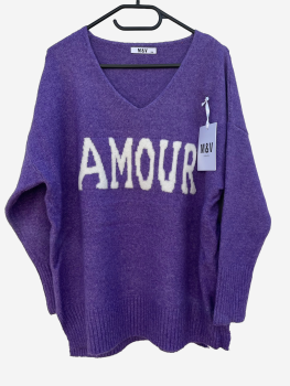 Pulli violett mit weißer Aufschrift AMOUR